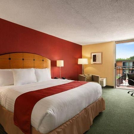 Baymont By Wyndham Salem Roanoke Area Hotel Ngoại thất bức ảnh
